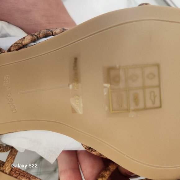 Dolce Vita Zayla Snakeskin Block Heels. NWT. Size 9 - Picture 8 of 8